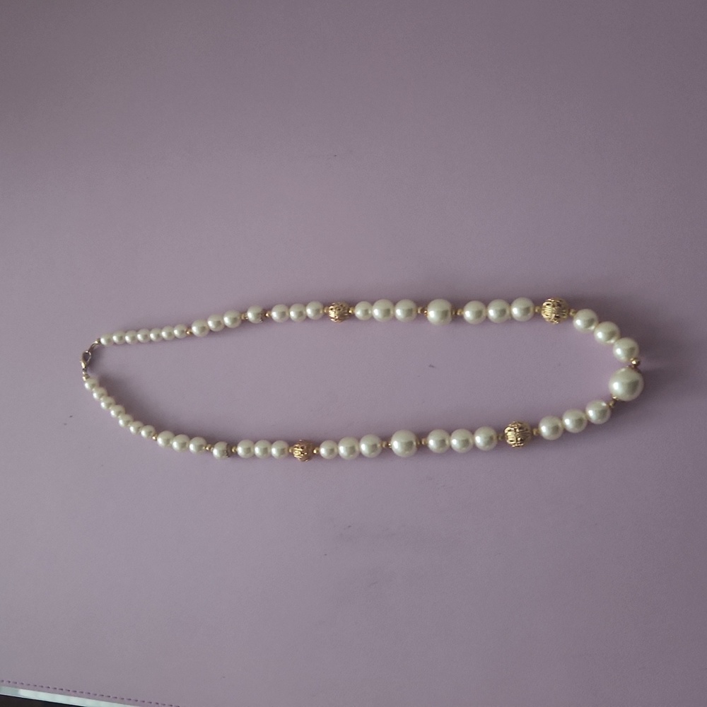 Pearl and gold costume necklace